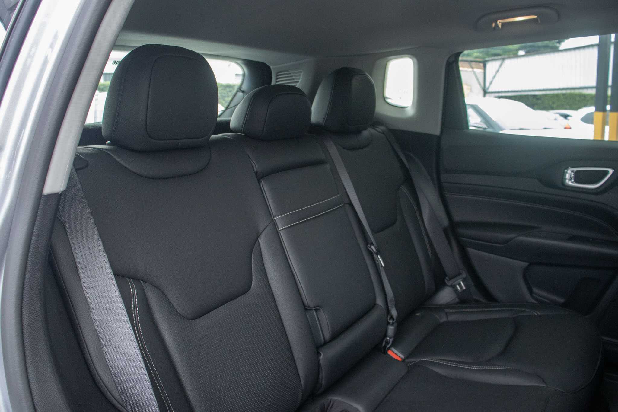 Jeep-COMPASS-COMPASS LONG. T270 1.3 TB 4x2 Flex Aut.