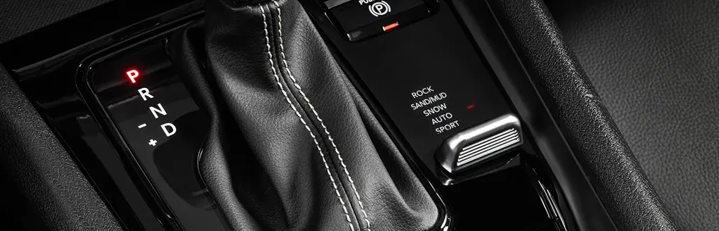 Tração 4x4 com seletor de  terrenos