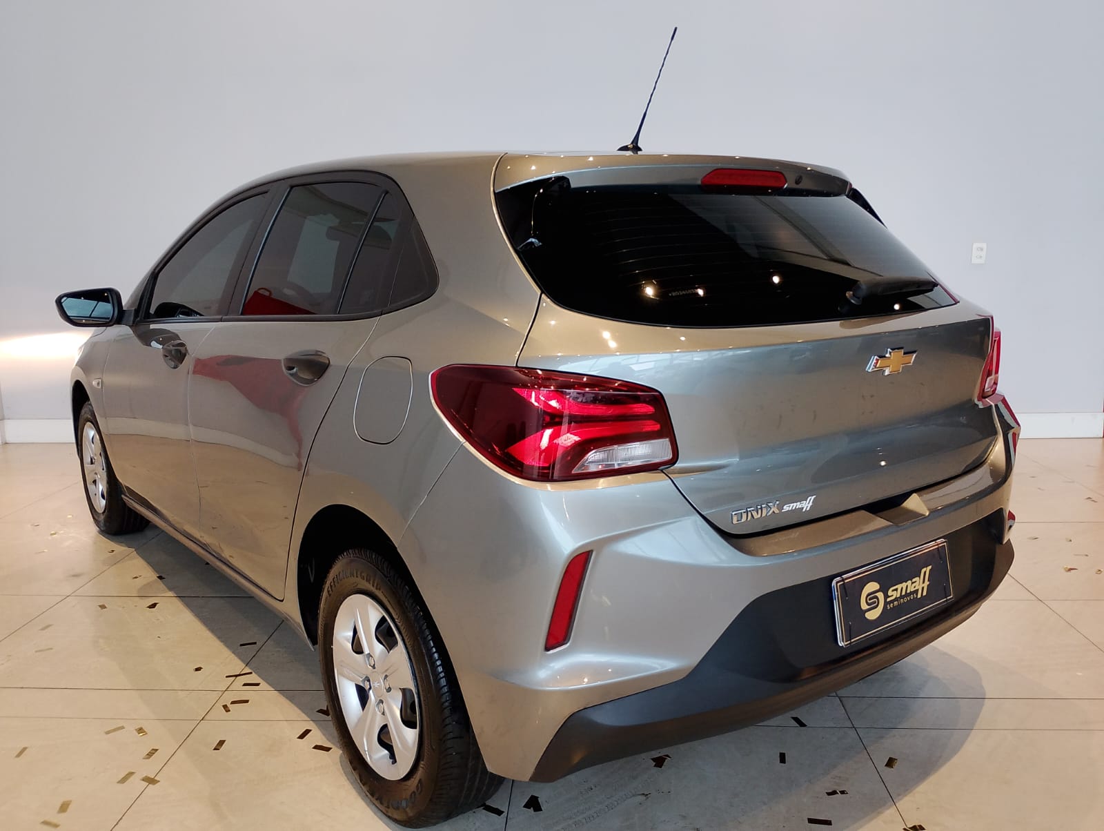 GM - Chevrolet-ONIX-ONIX 1.0 LT FLEX MANUAL