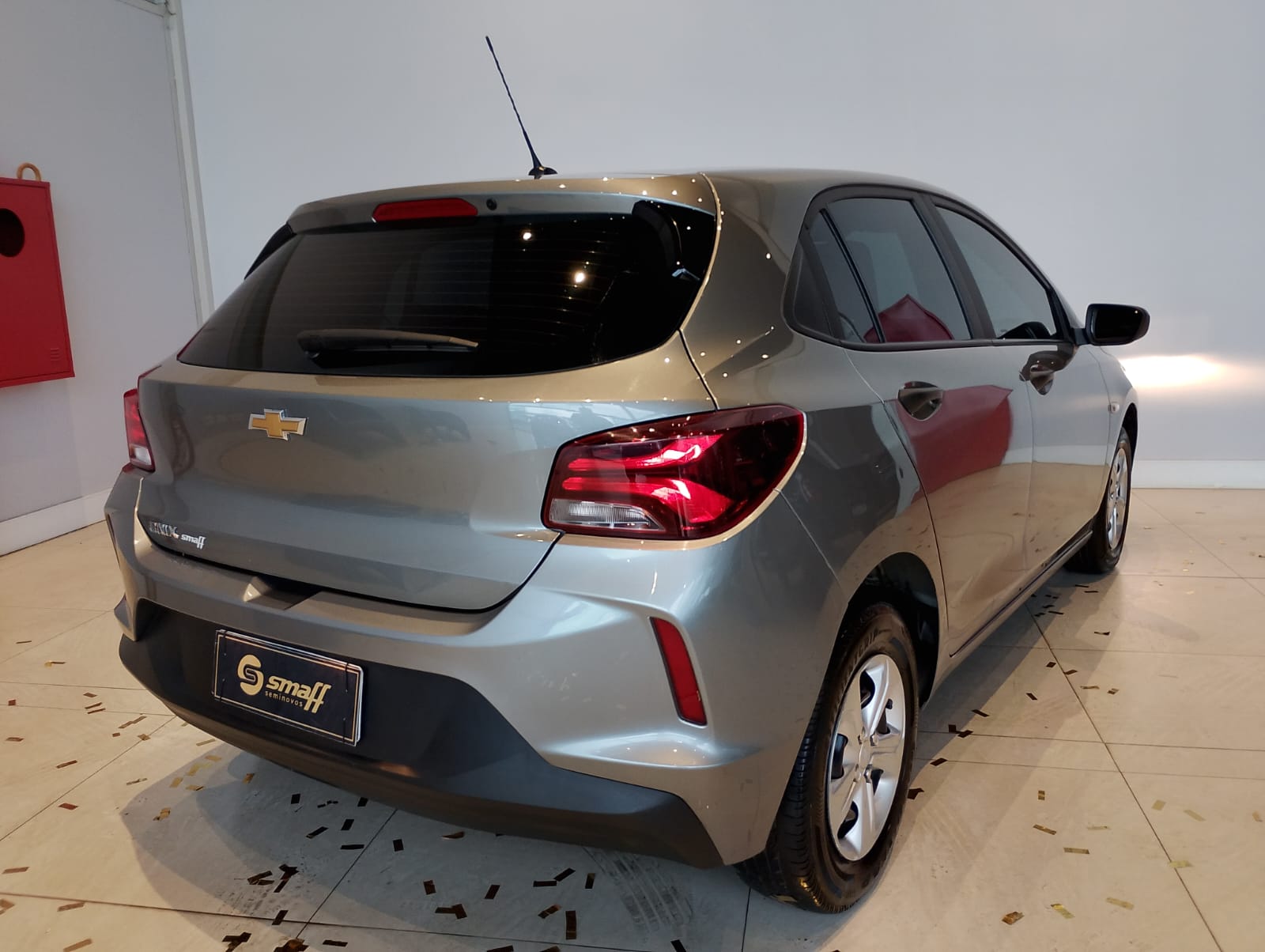 GM - Chevrolet-ONIX-ONIX 1.0 LT FLEX MANUAL