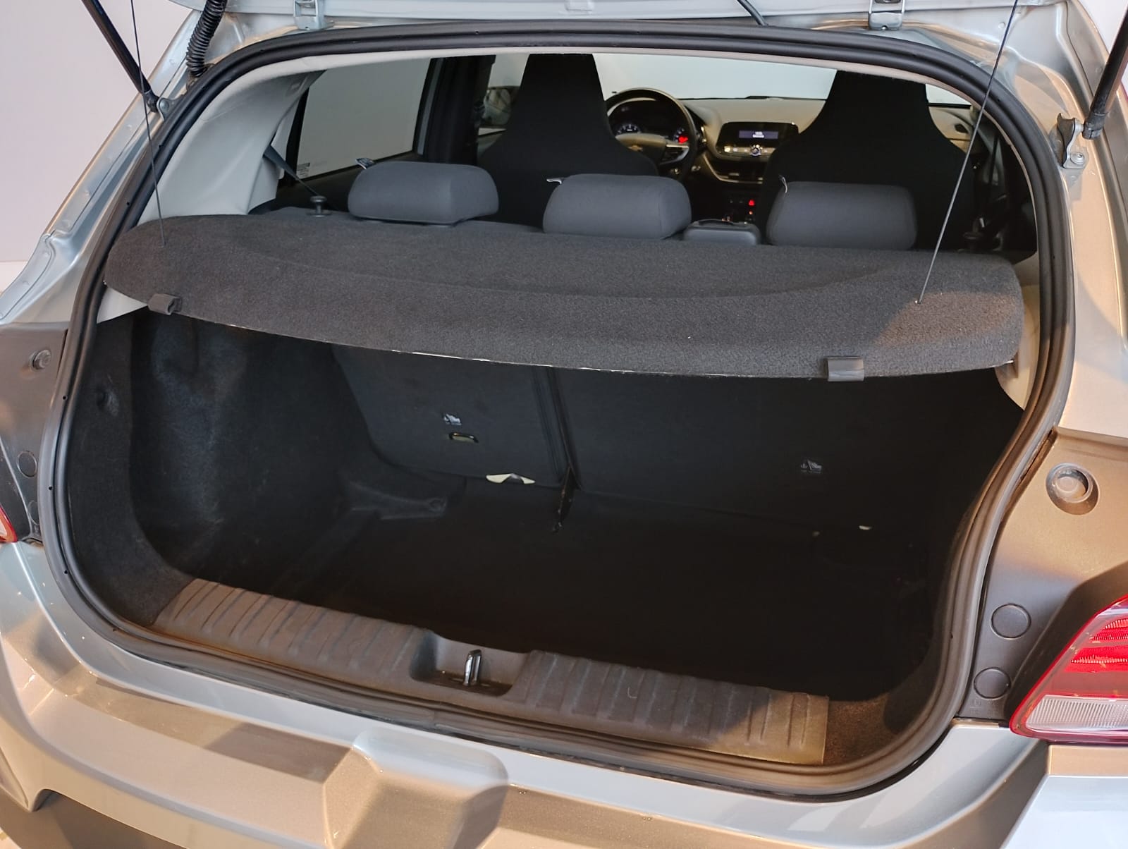 GM - Chevrolet-ONIX-ONIX 1.0 LT FLEX MANUAL