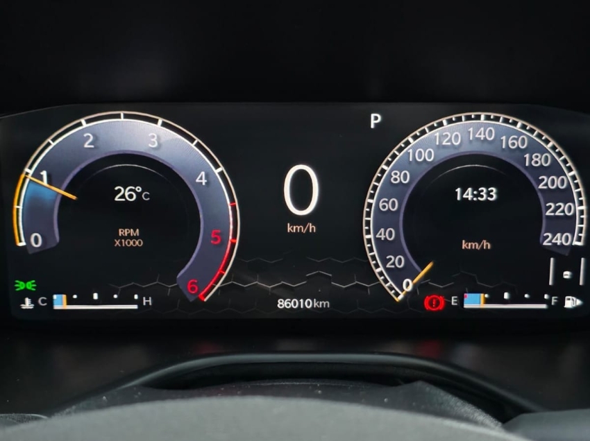 Jeep-COMMANDER-2.0 TD380 TURBO DIESEL OVERLAND AT9