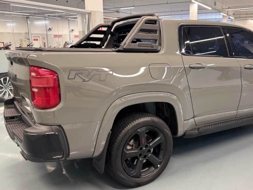RAM-RAMPAGE-2.0 HURRICANE 4 TURBO GASOLINA R/T 4X4 AUTOMÁTICO