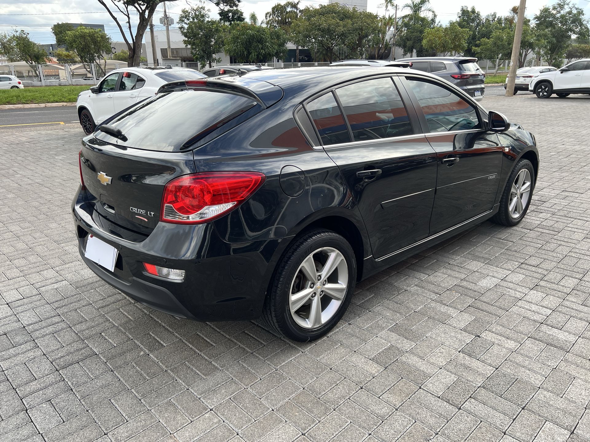 GM - Chevrolet-CRUZE-CRUZE HB Sport LT 1.8 16V FlexP. 5p Aut