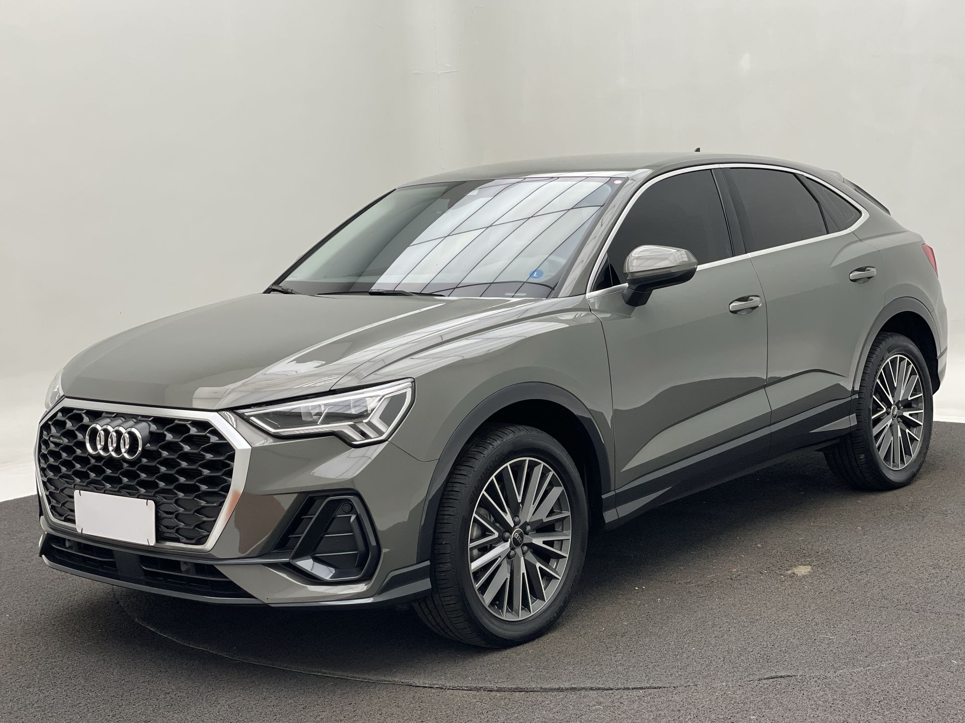 Q3 Sportb. 2.0 TFSI Anniv. Edit. Quattro