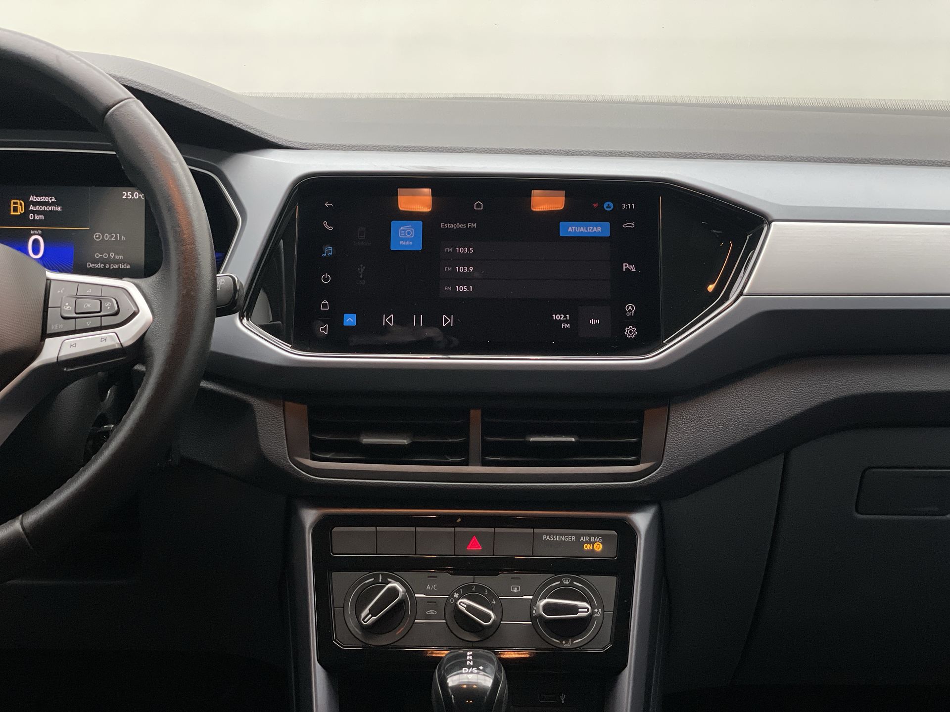 VW - Volkswagen-T-Cross-T-Cross 200 TSI 1.0  Flex 12V 5p Aut.