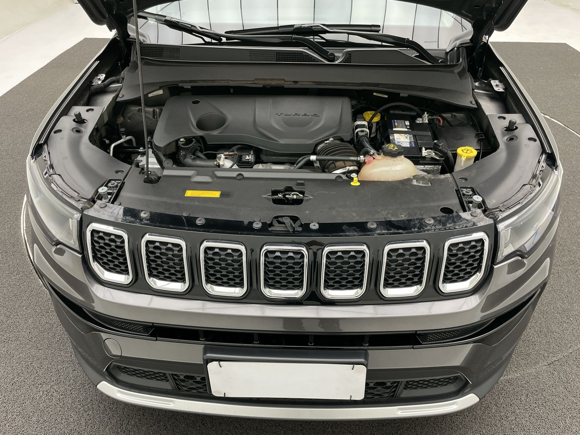 Jeep-COMPASS-COMPASS LONG. T270 1.3 TB 4x2 Flex Aut.