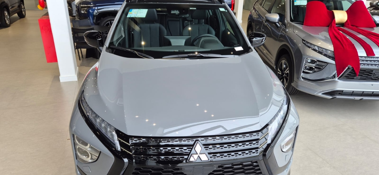 Mitsubishi-ECLIPSE CROSS-1.5 MIVEC TURBO GASOLINA HPE-S BLACK S-AWC CVT