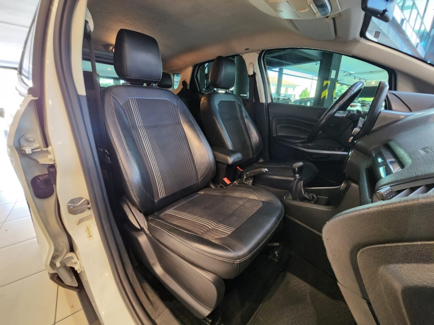 Ford-ECOSPORT-1.5 TI-VCT FLEX FREESTYLE MANUAL