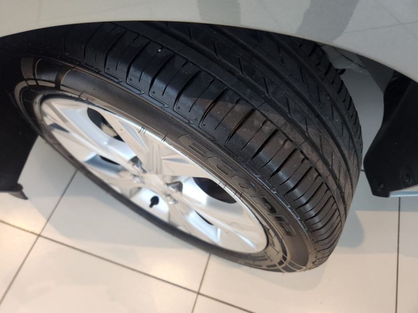 GM - Chevrolet-ONIX-1.0 TURBO FLEX PLUS LTZ AUTOMÁTICO