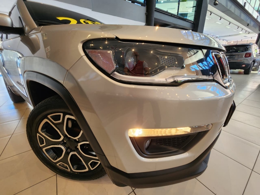 Jeep-COMPASS-2.0 16V FLEX LONGITUDE AUTOMÁTICO
