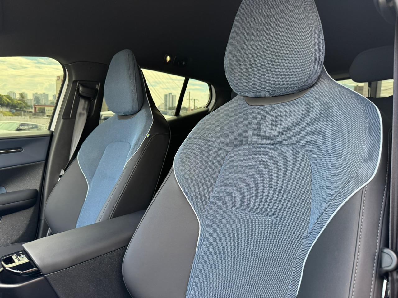 Volvo-EX30-EX30 E60 Core (Elétrico)