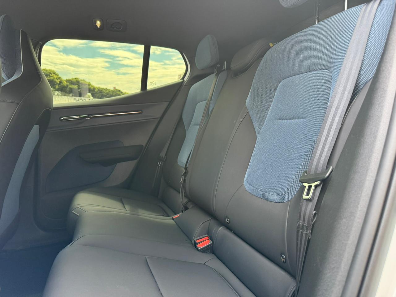 Volvo-EX30-EX30 E60 Core (Elétrico)