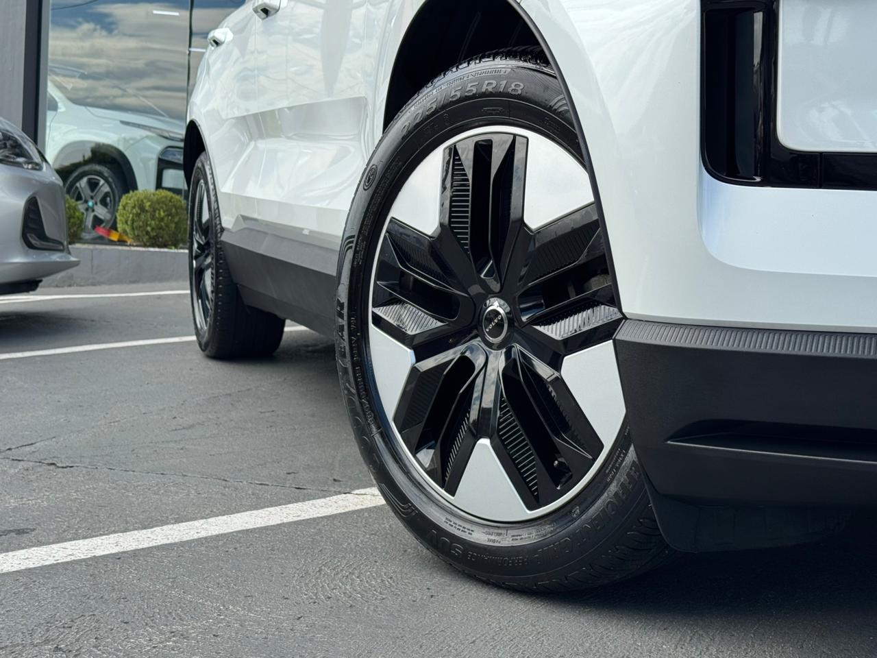 Volvo-EX30-EX30 E60 Core (Elétrico)