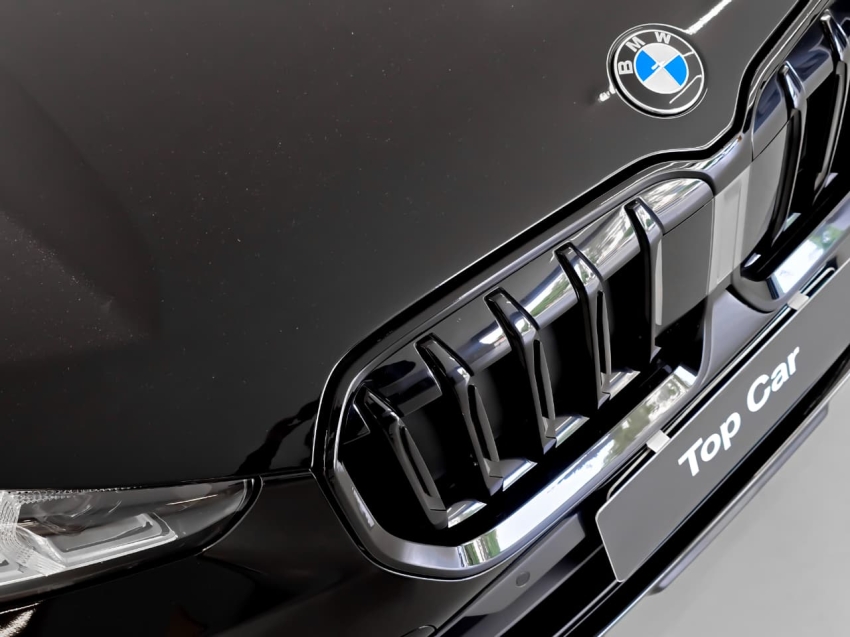 BMW-X1-2.0 16V TURBO GASOLINA SDRIVE20I X-LINE STEPTRONIC