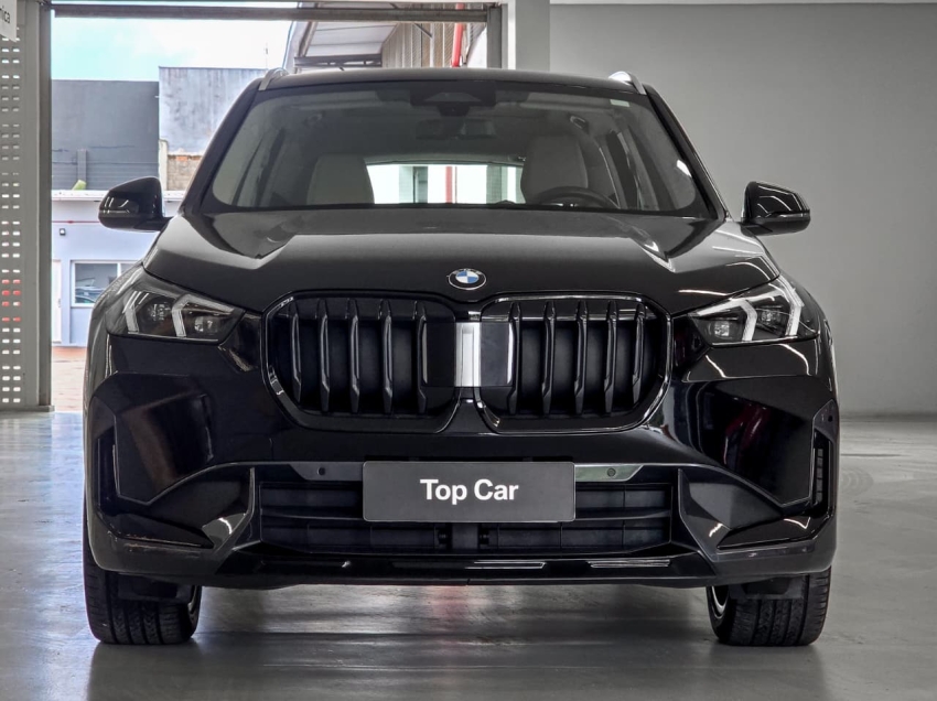 BMW-X1-2.0 16V TURBO GASOLINA SDRIVE20I X-LINE STEPTRONIC