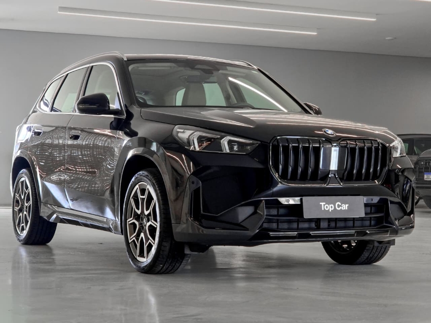 BMW-X1-2.0 16V TURBO GASOLINA SDRIVE20I X-LINE STEPTRONIC