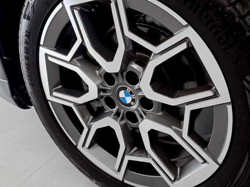 BMW-X1-2.0 16V TURBO GASOLINA SDRIVE20I X-LINE STEPTRONIC