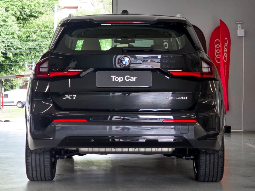 BMW-X1-2.0 16V TURBO GASOLINA SDRIVE20I X-LINE STEPTRONIC