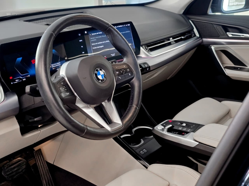 BMW-X1-2.0 16V TURBO GASOLINA SDRIVE20I X-LINE STEPTRONIC