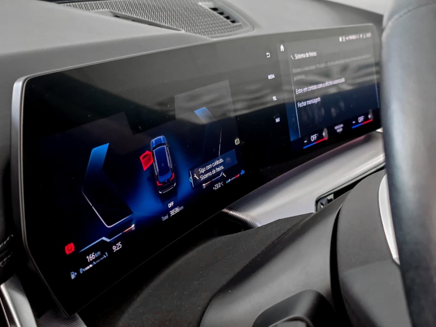 BMW-X1-2.0 16V TURBO GASOLINA SDRIVE20I X-LINE STEPTRONIC