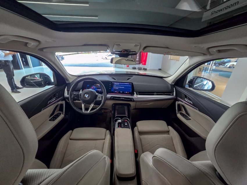 BMW-X1-2.0 16V TURBO GASOLINA SDRIVE20I X-LINE STEPTRONIC