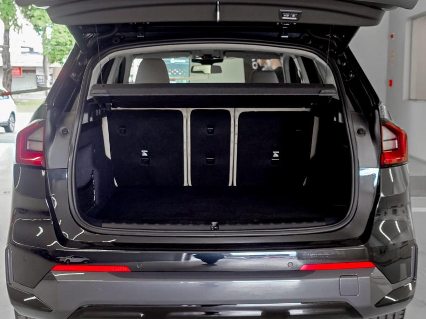 BMW-X1-2.0 16V TURBO GASOLINA SDRIVE20I X-LINE STEPTRONIC