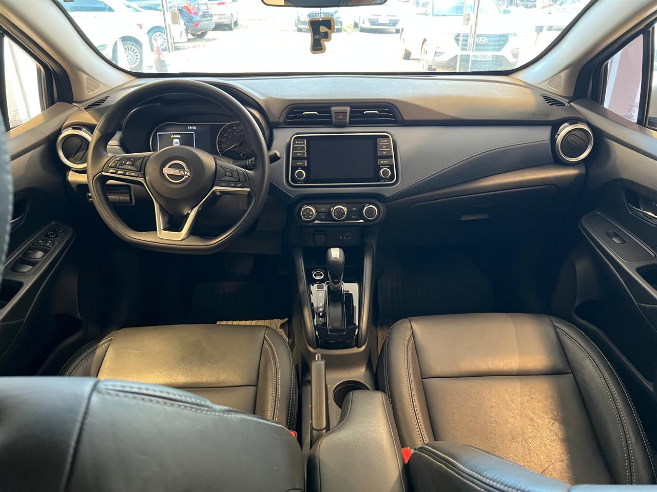 Nissan-VERSA-VERSA Advance 1.6 16V Flex Aut.