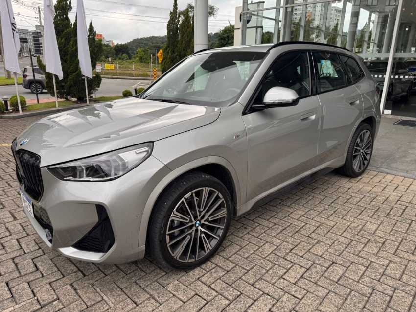 BMW-X1-2.0 16V TURBO GASOLINA SDRIVE20I M SPORT STEPTRONIC
