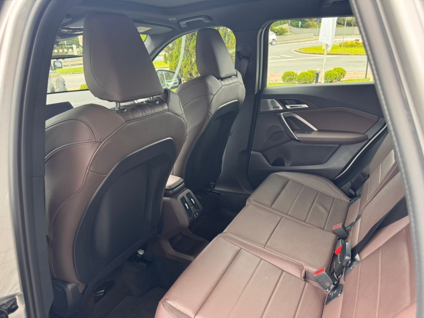 BMW-X1-2.0 16V TURBO GASOLINA SDRIVE20I M SPORT STEPTRONIC