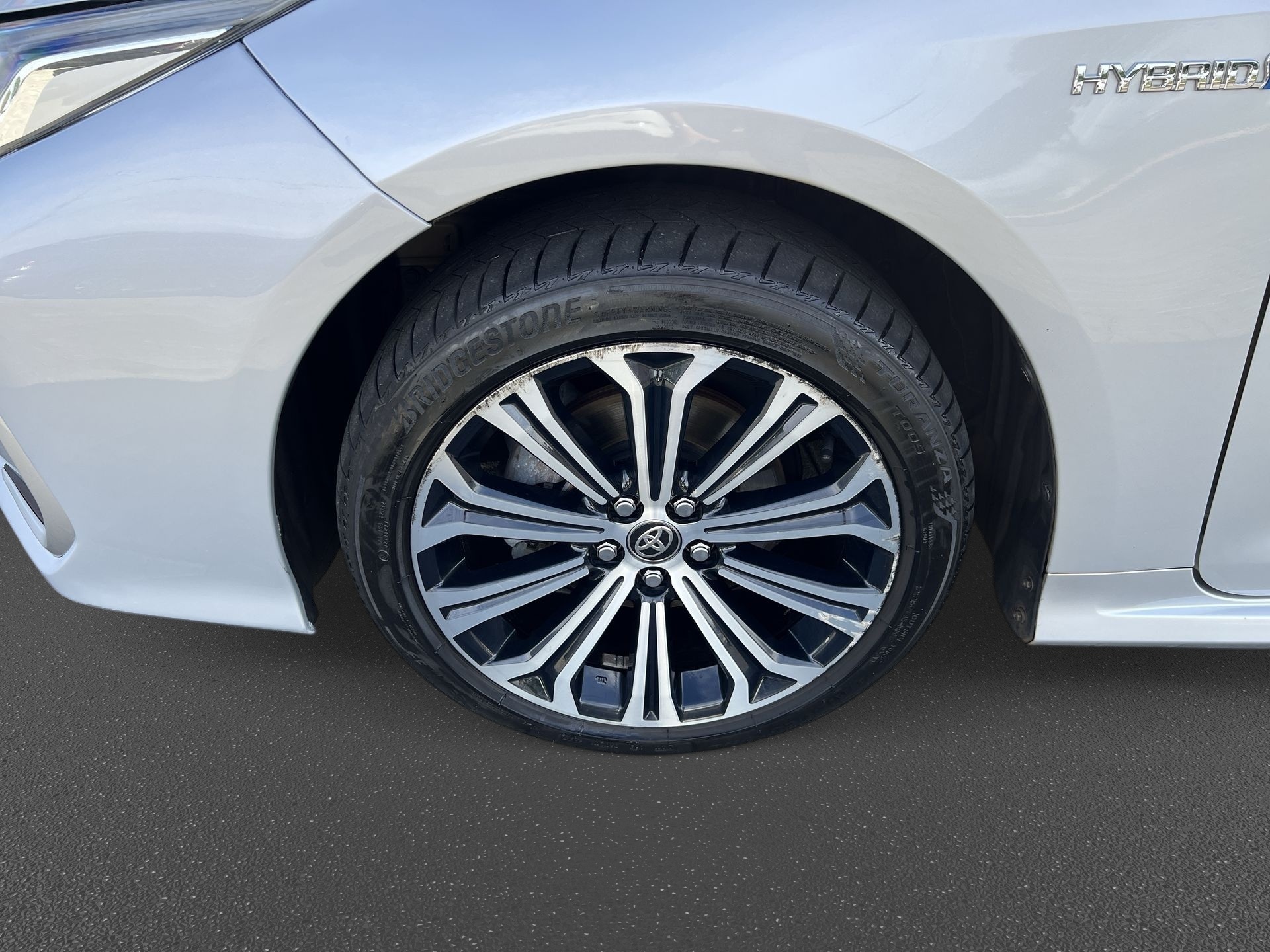 Toyota-COROLLA-Corolla Altis Prem. 1.8 Aut. (Híbrido)