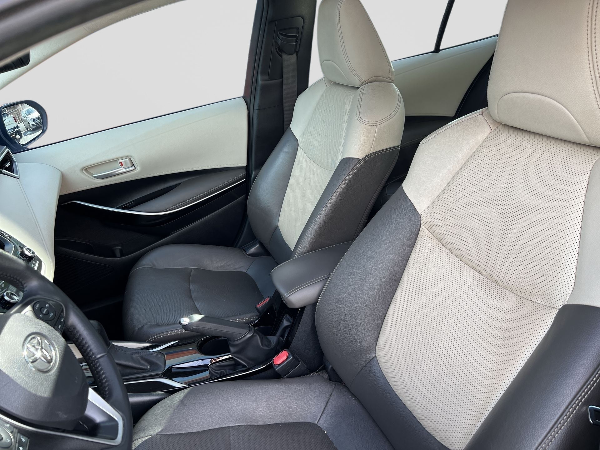 Corolla Altis Prem. 1.8 Aut. (Híbrido)