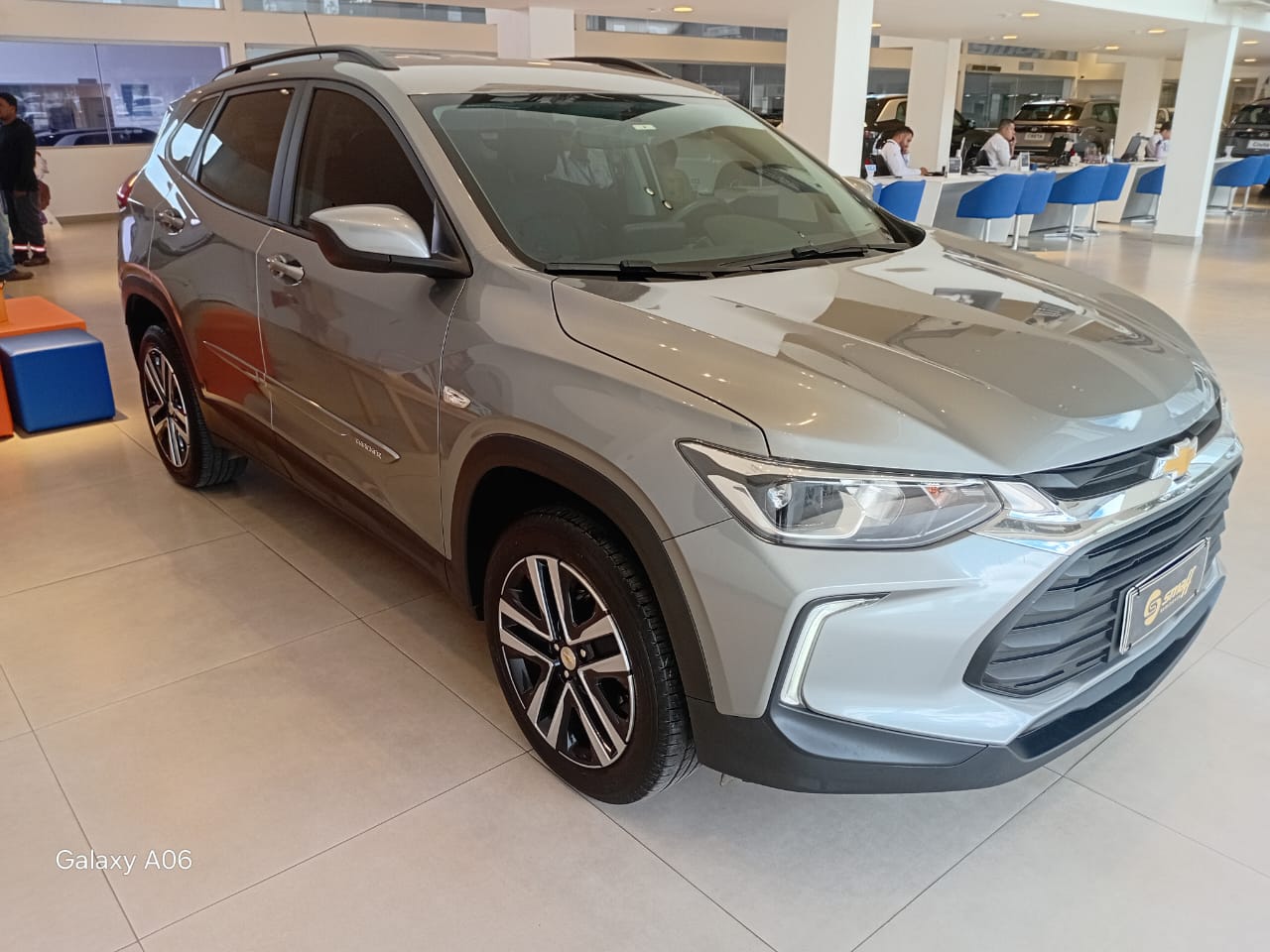 TRACKER LT 1.0 Turbo 12V Flex Aut.