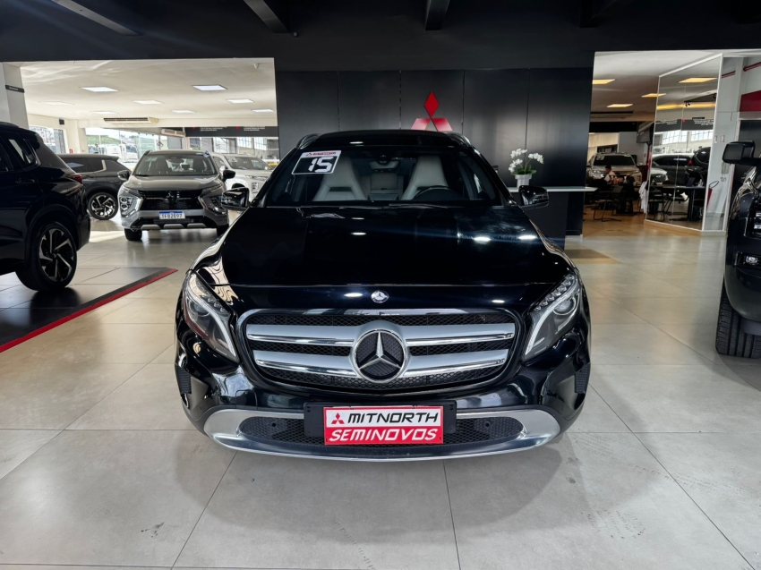 MERCEDES BENZ-GLA 200-1.6 CGI VISION 16V TURBO FLEX 4P AUTOMÁTICO