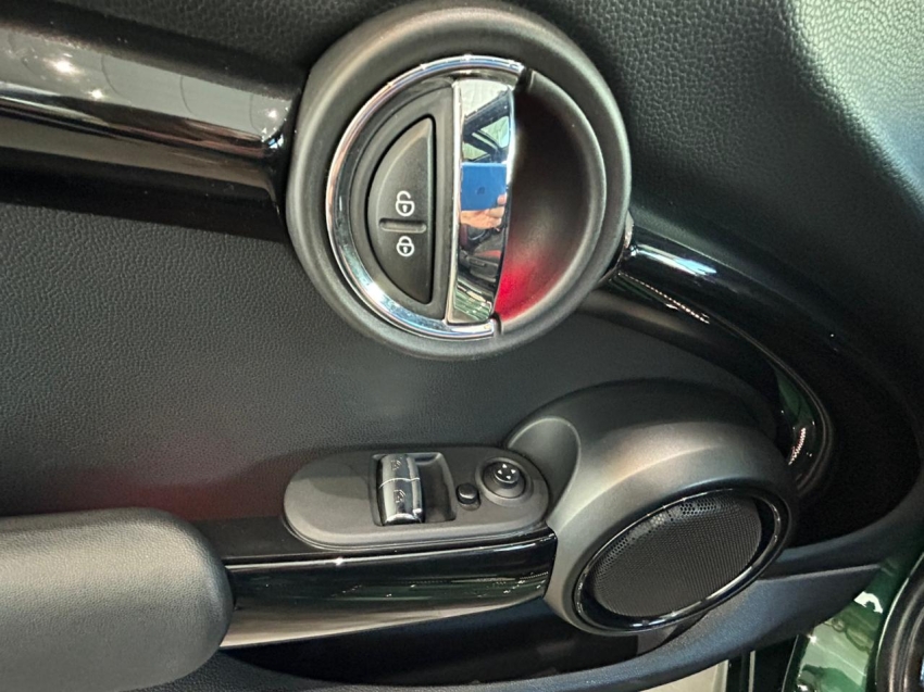 MINI-COOPER-2.0 JOHN COOPER WORKS 16V TURBO GASOLINA 2P AUTOMATICO