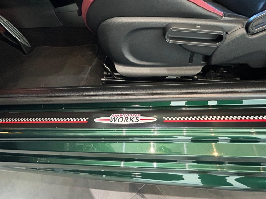 MINI-COOPER-2.0 JOHN COOPER WORKS 16V TURBO GASOLINA 2P AUTOMATICO