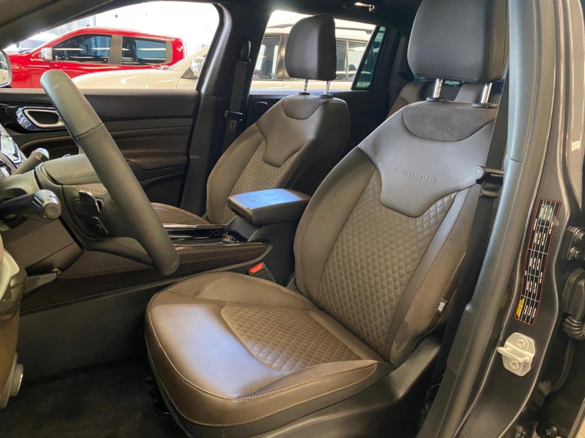 Jeep-COMMANDER-1.3 T270 TURBO FLEX OVERLAND AT6