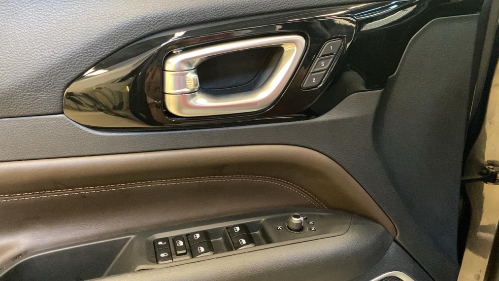 Jeep-COMMANDER-1.3 T270 TURBO FLEX OVERLAND AT6