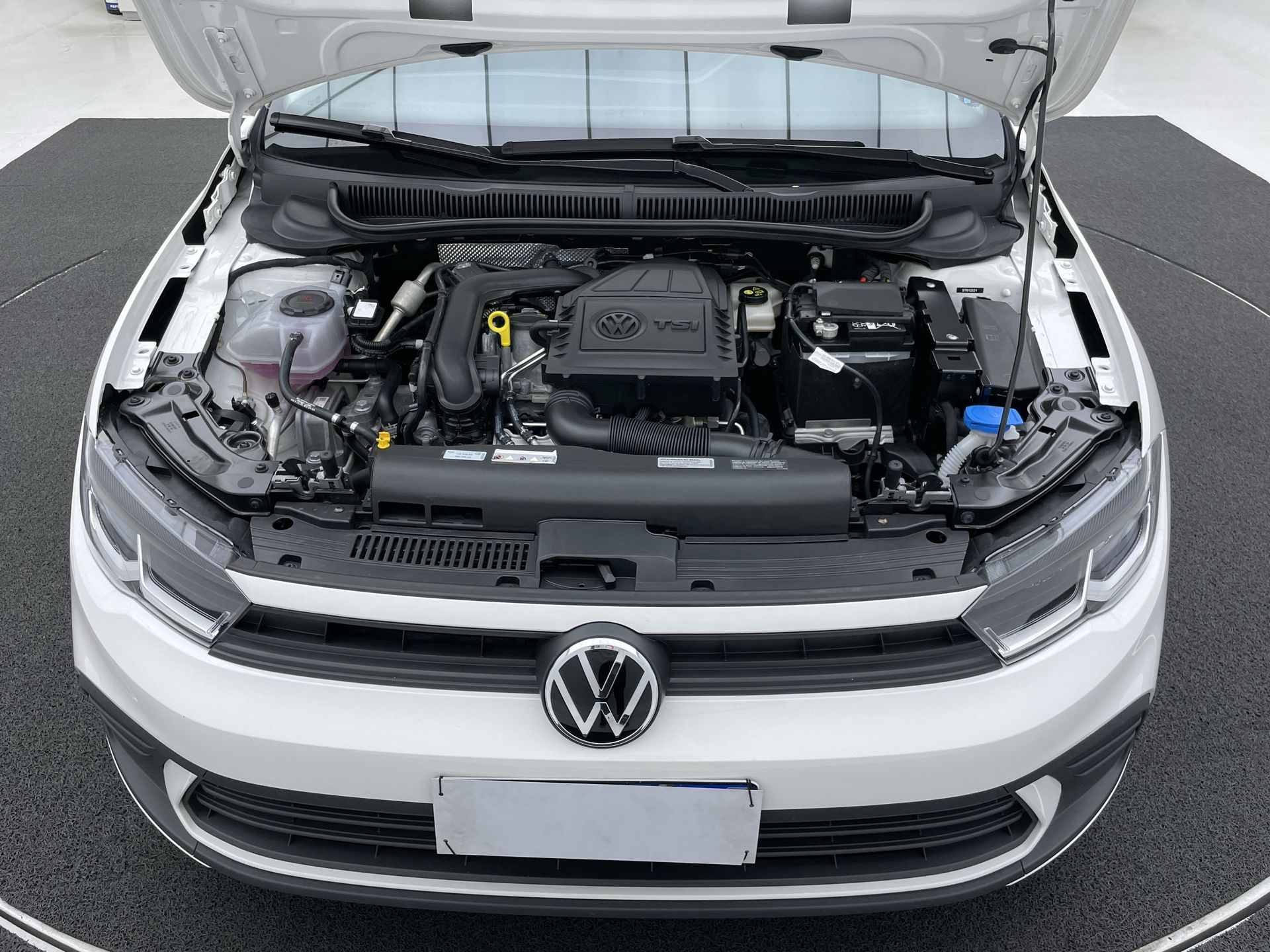 VW - Volkswagen-Polo-Polo 1.0 TSI Flex 12V 5p