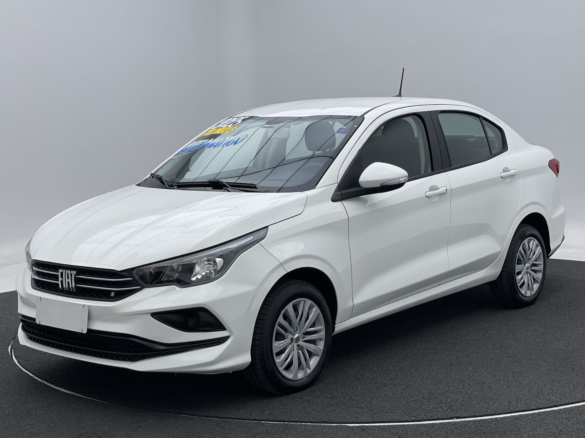 CRONOS DRIVE 1.3 8V Flex Aut.