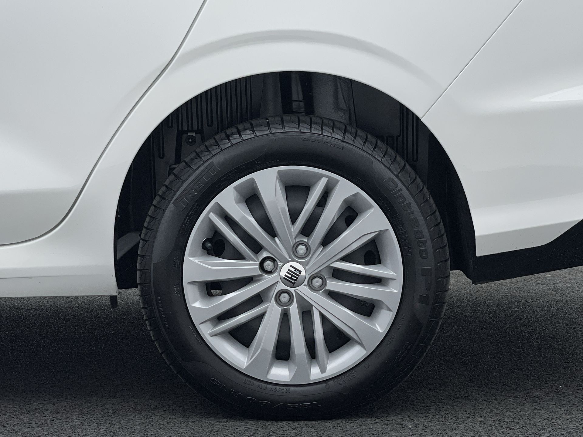 CRONOS DRIVE 1.3 8V Flex Aut.