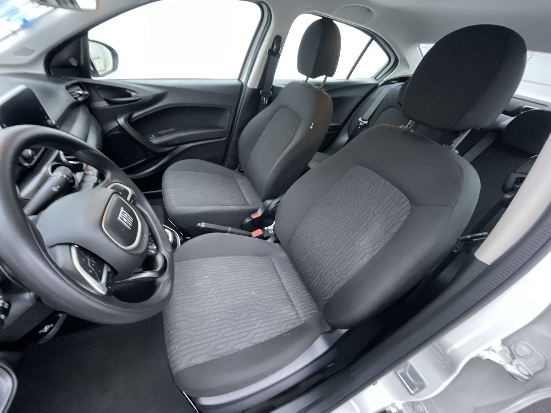 CRONOS DRIVE 1.3 8V Flex Aut.