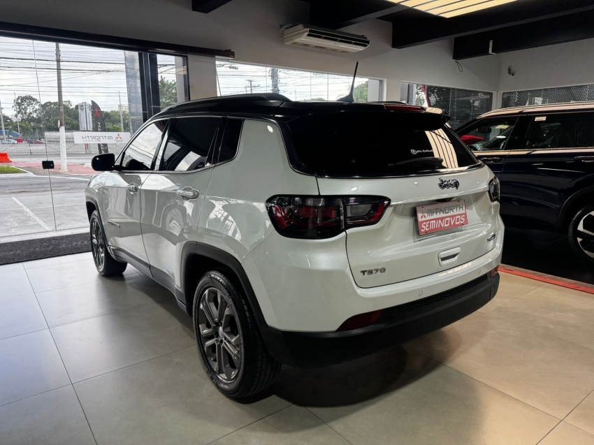 Jeep-COMPASS-1.3 T270 TURBO FLEX LONGITUDE AT6