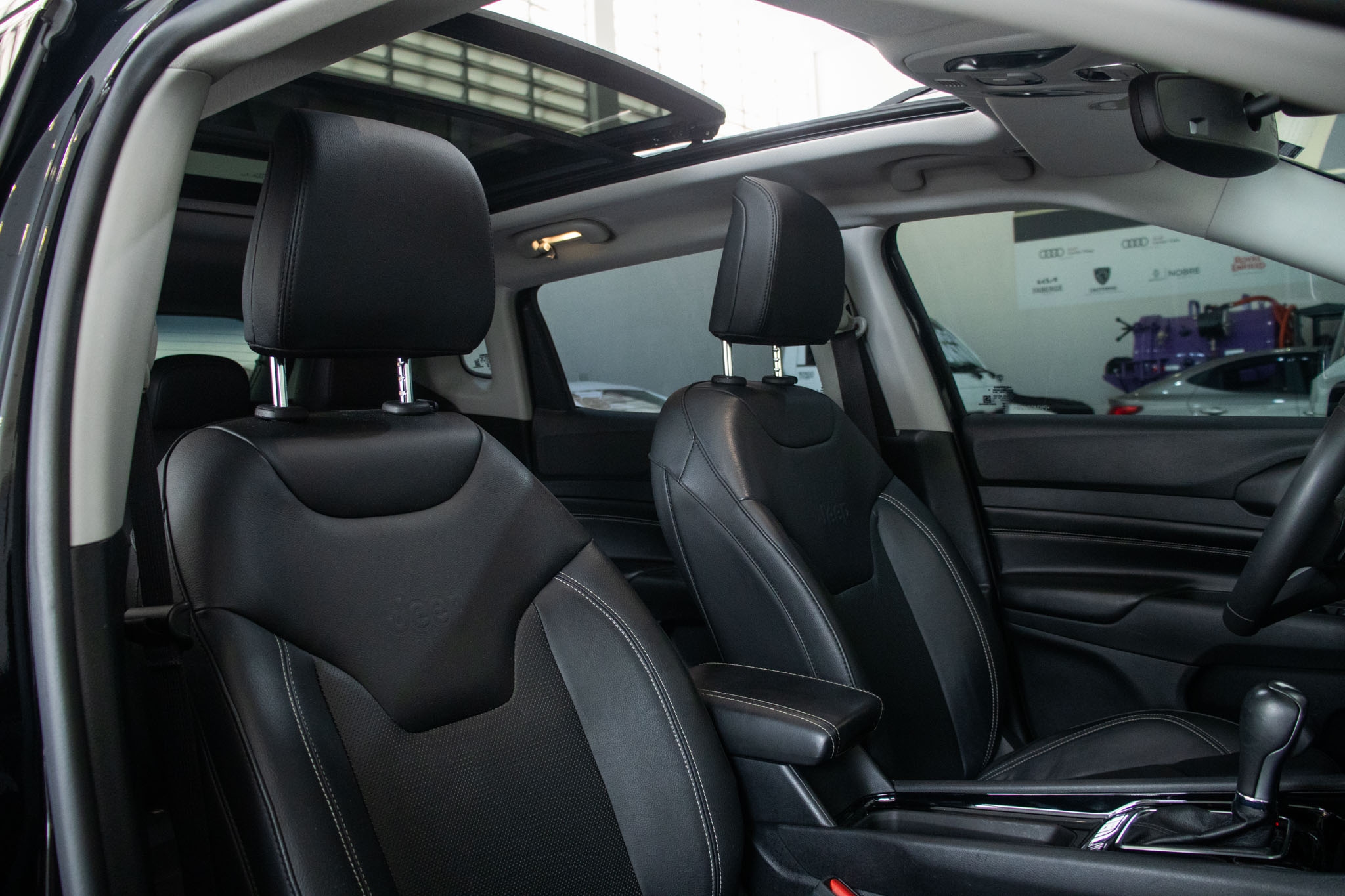 Jeep-COMPASS-COMPASS LONG. T270 1.3 TB 4x2 Flex Aut.