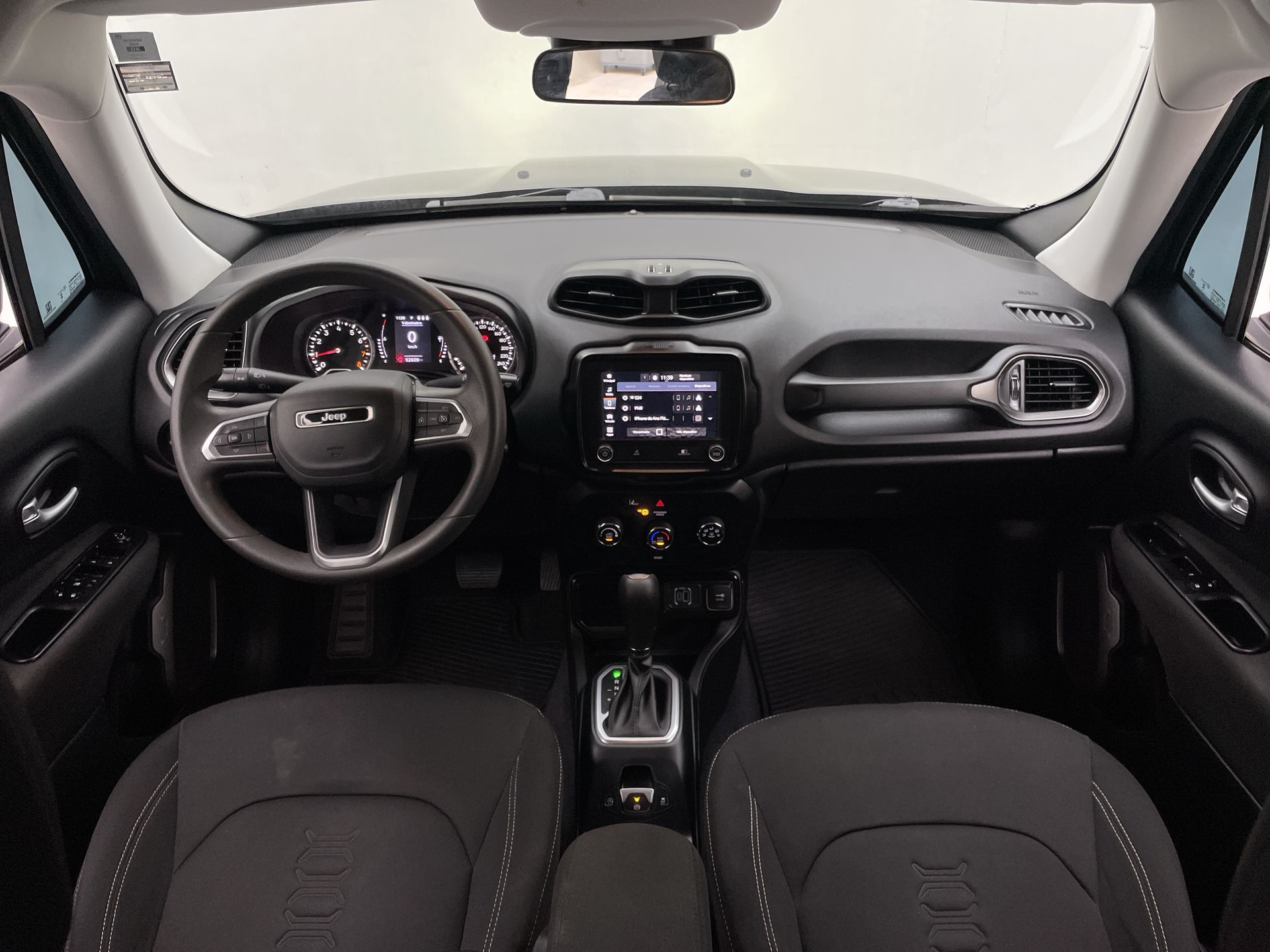 Renegade T270 1.3 TB 4x2 Flex Aut.