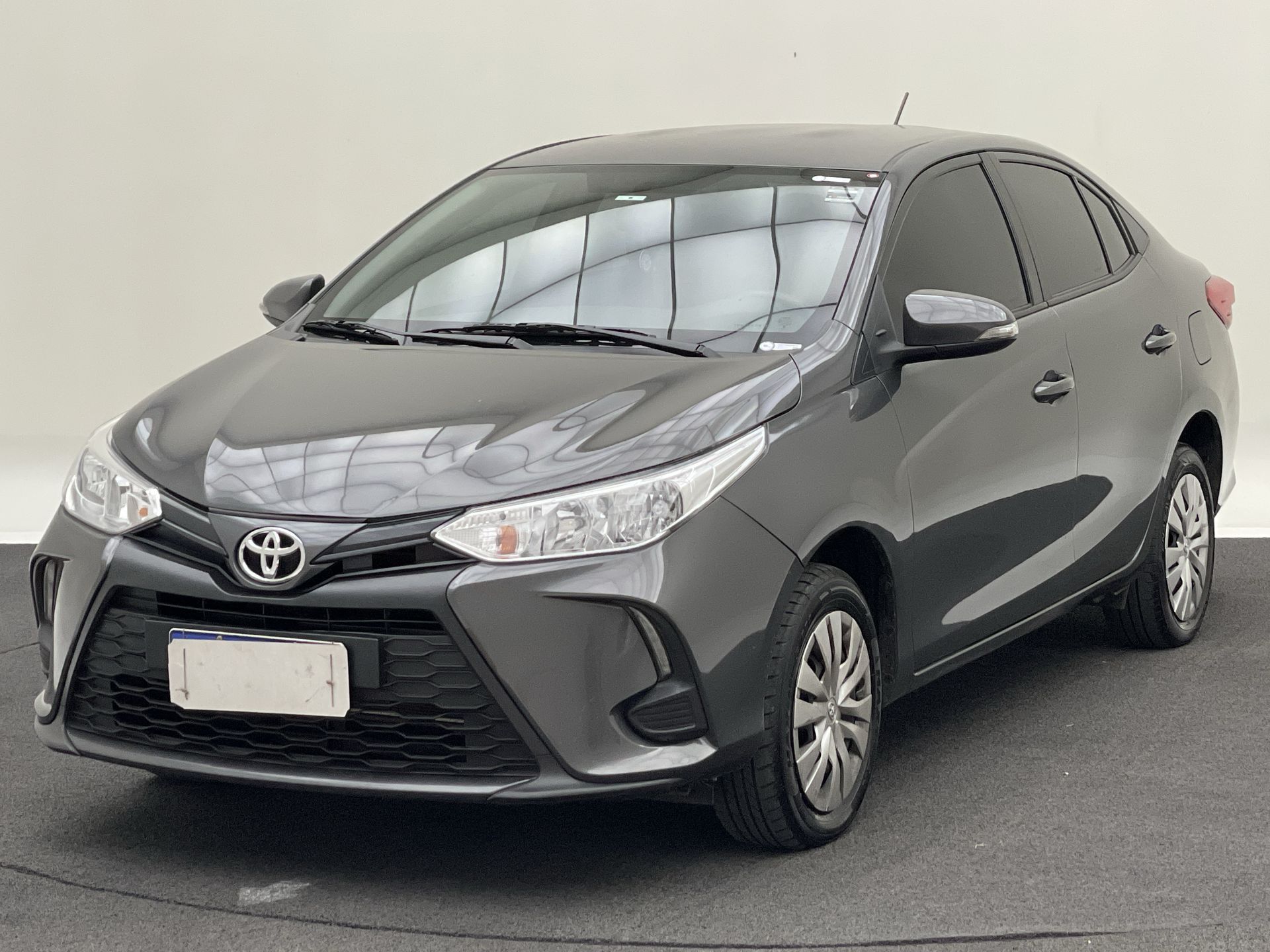 YARIS XL Sedan 1.5 Flex 16V 4p Aut.