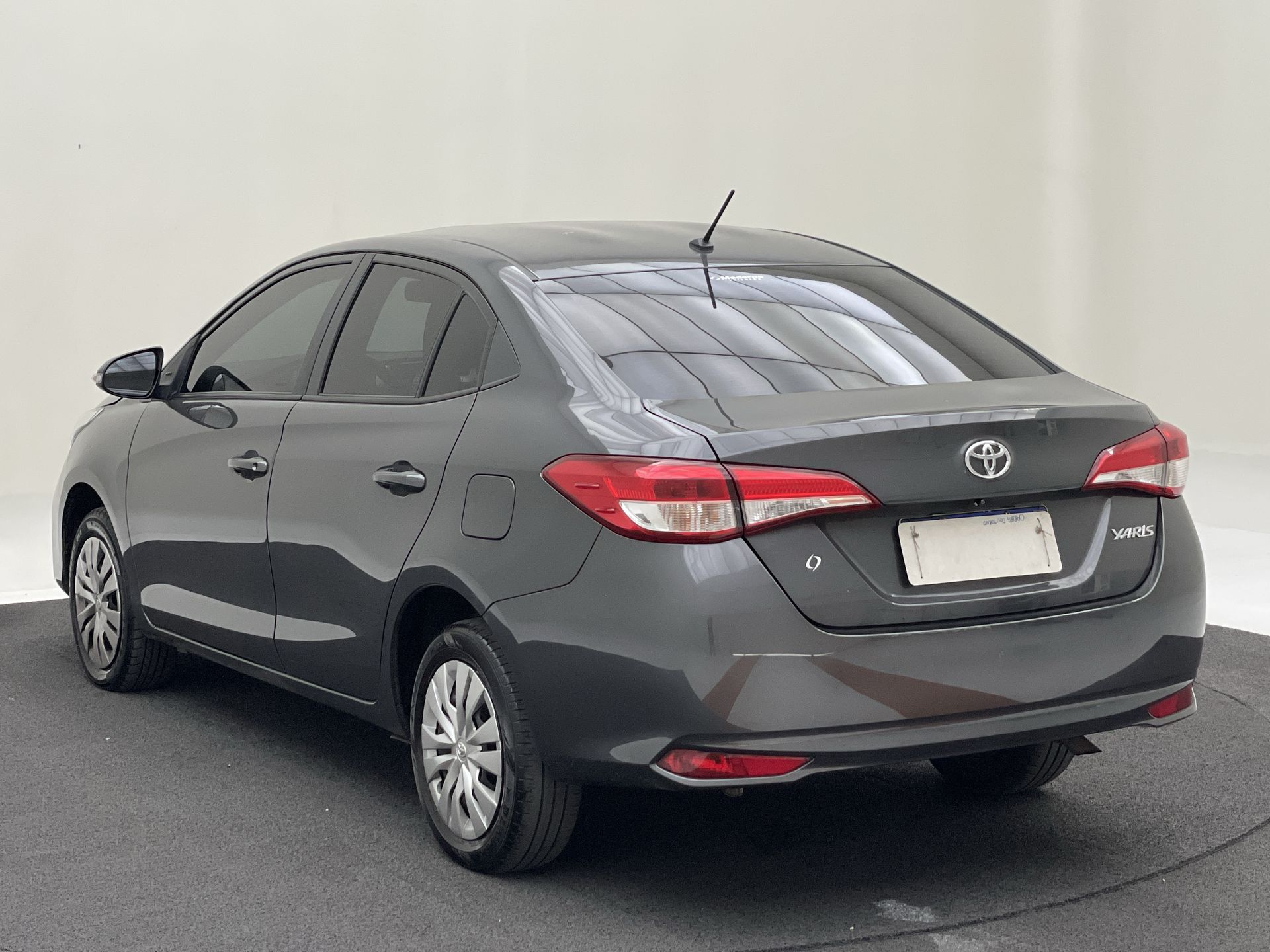 YARIS XL Sedan 1.5 Flex 16V 4p Aut.