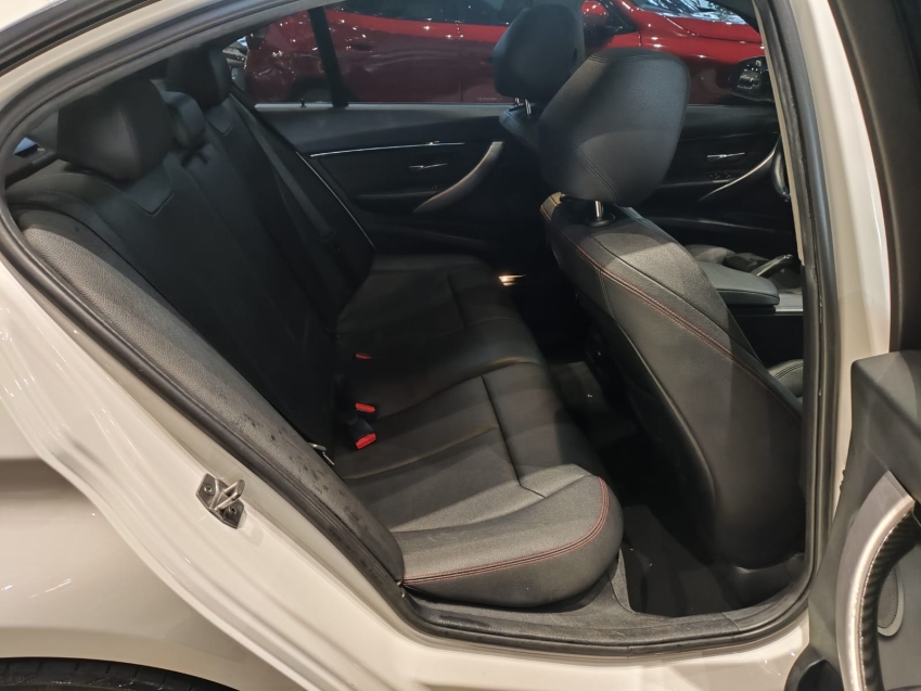 BMW-320i-2.0 M SPORT GP 16V TURBO ACTIVE FLEX 4P AUTOMÁTICO