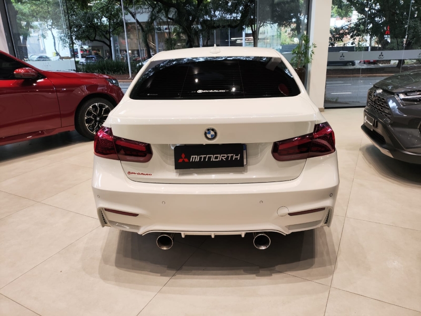 BMW-320i-2.0 M SPORT GP 16V TURBO ACTIVE FLEX 4P AUTOMÁTICO