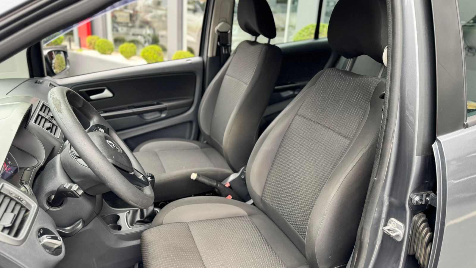 VW - Volkswagen-Fox-Fox Connect 1.6 Flex 8V 5p